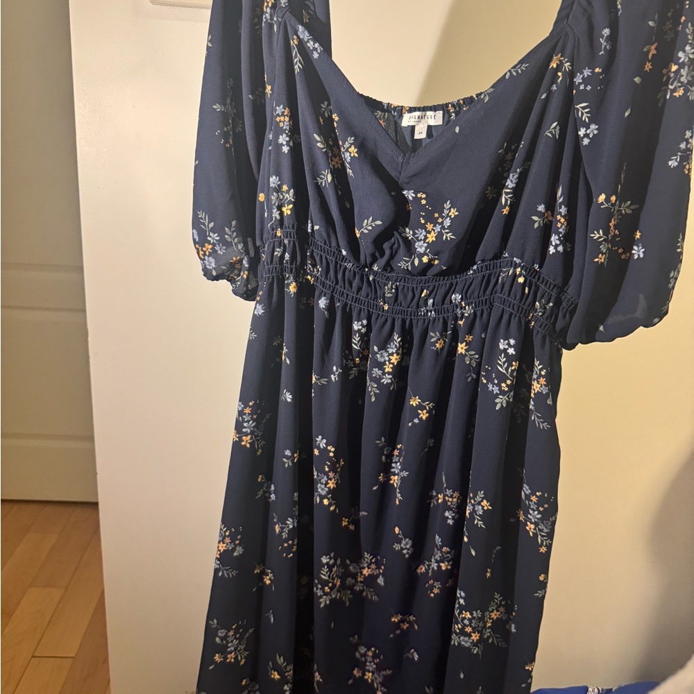 Signature Navy Floral Long Sleeve Dress